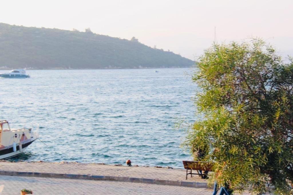 Silenos Boutique Hotel Сеферихисар Екстериор снимка
